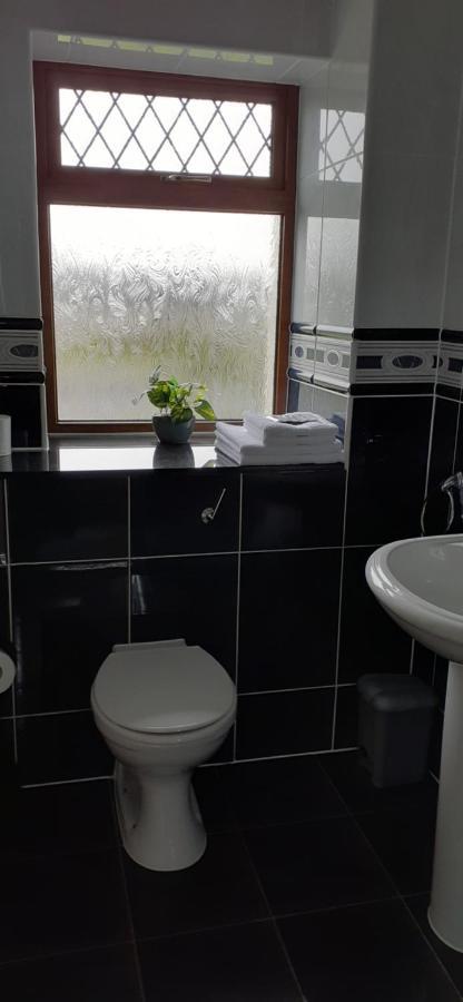 את'לון Alverna House B&B מראה חיצוני תמונה