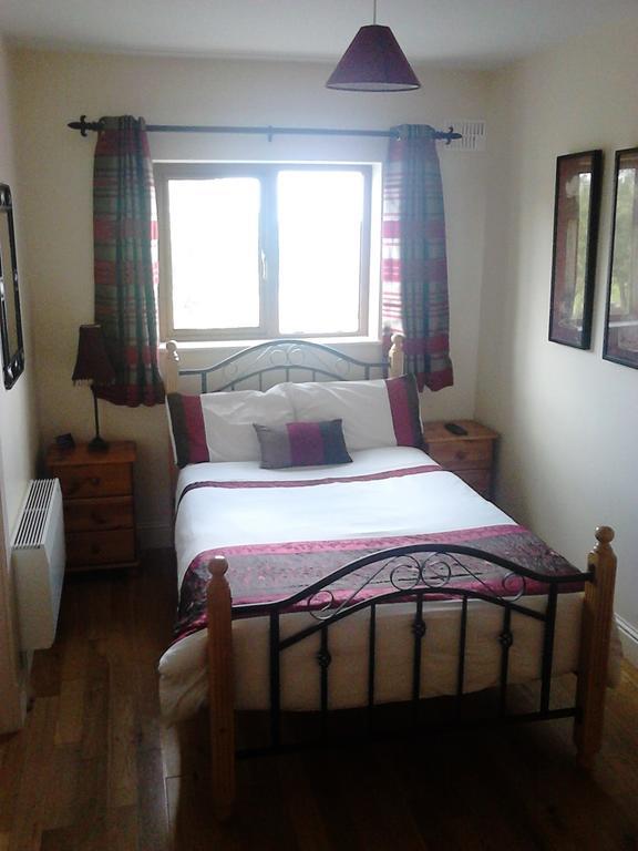 את'לון Alverna House B&B מראה חיצוני תמונה